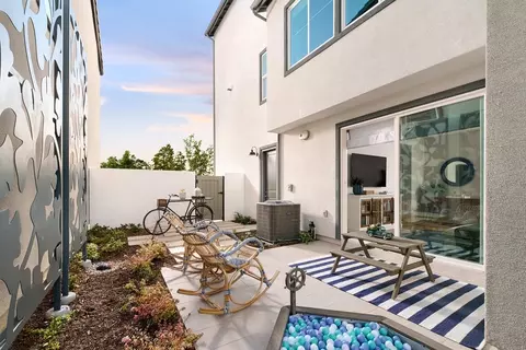 Exterior - 26985 Echo Mountain Way, Valencia, CA 91355 photo 9 of 9