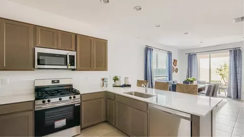 Kitchen - 9737 W Mitchell Dr, Phoenix, AZ 85037 photo 2 of 4