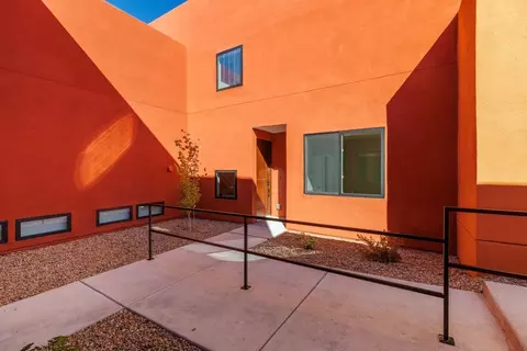 742 Avenida Veracruz UNIT 44, Santa Fe, NM 87506