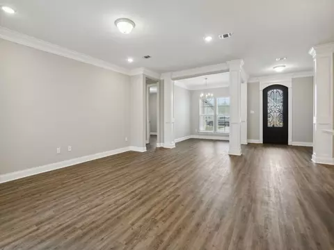 13532 Garland Rd, Ocean Springs, MS 39564