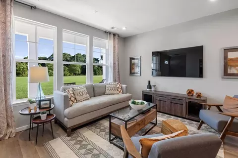 5400 Raysdale Rd #103, Glen Allen, VA 23059