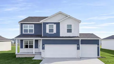 Exterior - 17613 Phoebe St, Bennington, NE 68007 photo 2 of 4