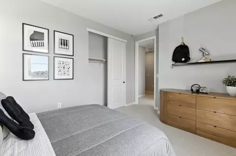 Bedroom - 5737 Pathway Dr, Fairfield, CA 94533 photo 3 of 21
