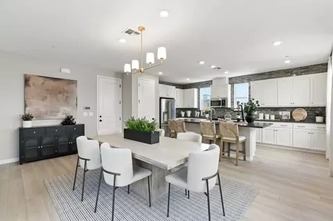Dining - 5737 Pathway Dr, Fairfield, CA 94533 photo 3 of 9