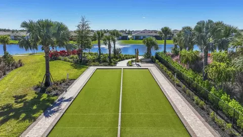 View/Area - 18331 Tavernside Trl, Bradenton, FL 34211 photo 11 of 20