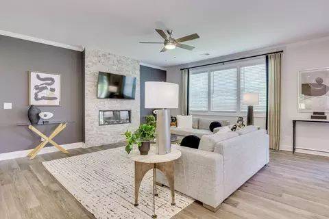Living - 3123 Wainwright Ct, Florence, SC 29501 photo 3 of 7