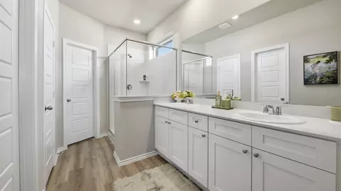 Bath - 16828 Stack St, Justin, TX 76247 photo 1 of 2