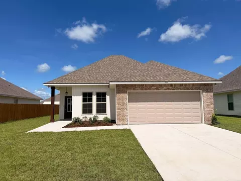 324 Tregre Ln, Thibodaux, LA 70301