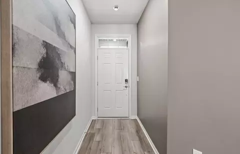 Entry Way - 5506 E Spaniel Dr, Ann Arbor, MI 48108 photo 3 of 5
