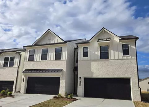 967 Sutherland Ln, Lawrenceville, GA 30043