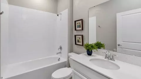 Bath - 3178 Mindfullness Dr, Clermont, FL 34714 photo 2 of 3