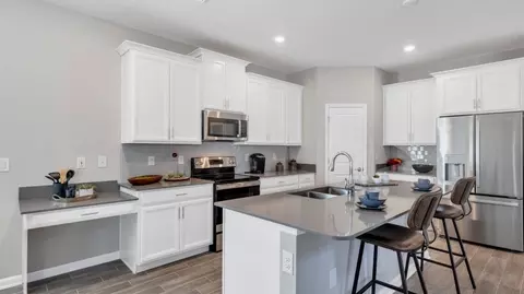 Kitchen - 3178 Mindfullness Dr, Clermont, FL 34714 photo 2 of 5