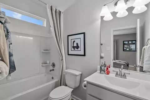 Bath - 8419 Shyleaf Ct, Fulshear, TX 77441 photo 1 of 7
