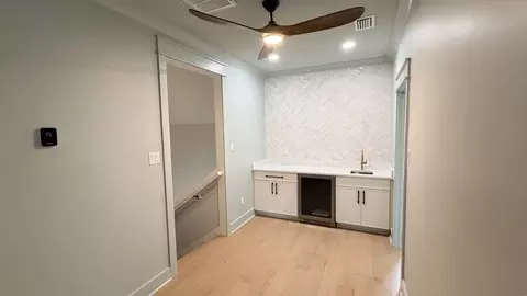 Entry Way - 25 W Perseverance Pt, Freeport, FL 32439 photo 1 of 3