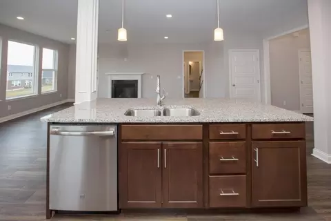 Kitchen - 200 Shyla Ct, Monroe, OH 45050 photo 1 of 3