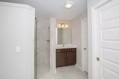 Entry Way - 200 Shyla Ct, Monroe, OH 45050 photo 3 of 3