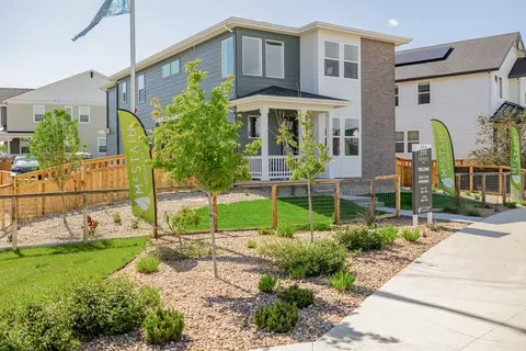 Exterior - 2630 E 102nd Pl, Thornton, CO 80229 photo 9 of 18