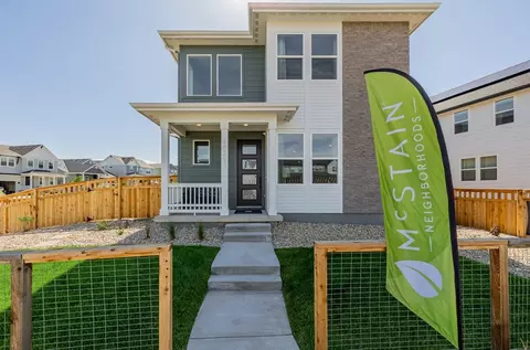 Exterior - 2630 E 102nd Pl, Thornton, CO 80229 photo 4 of 18