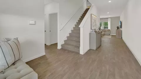 Entry Way - 430 Denali Dr, Kyle, TX 78640 photo 4 of 8