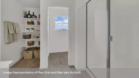 Bath - 430 Denali Dr, Kyle, TX 78640 photo 3 of 6