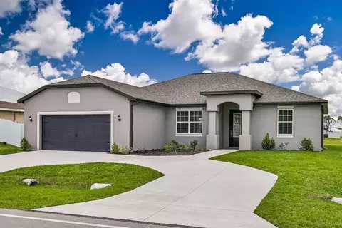 Exterior - 808 Gen D Macarthur Ave, Labelle, FL 33935 photo 3 of 14