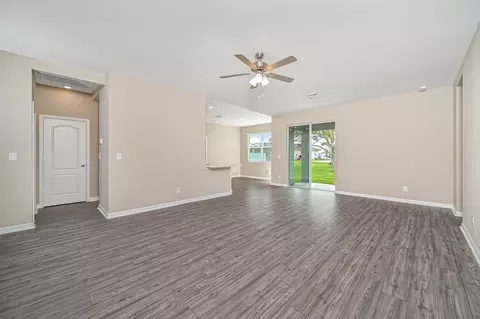 Living - 808 Gen D Macarthur Ave, Labelle, FL 33935 photo 1 of 2