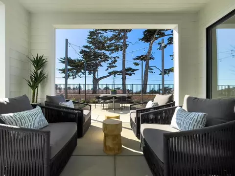 Exterior - 98 8th St, Marina, CA 93933 photo 5 of 8