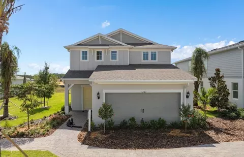 1217 Emerald Row St, Clermont, FL 34714