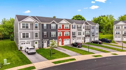 2 Hudson Blvd, Red Lion, PA 17356