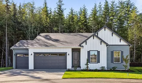 90 Mccartney Peak Ln, Port Ludlow, WA 98365