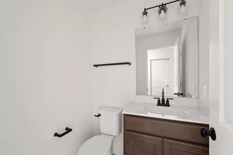 Bath - 295 Olympic Dr, Pacific, MO 63069 photo 1 of 4