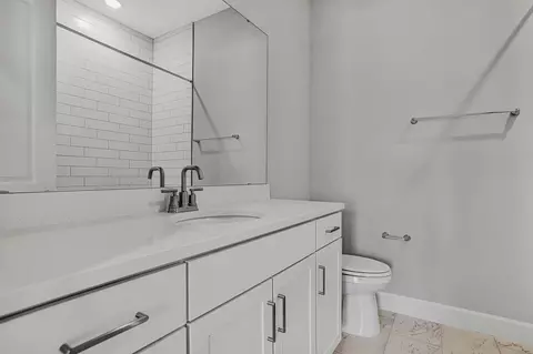 Bath - 538 Knotted Birch Ave, Saint Augustine, FL 32092 photo 3 of 6