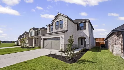 2012 Whispering Ln, Celina, TX 75009