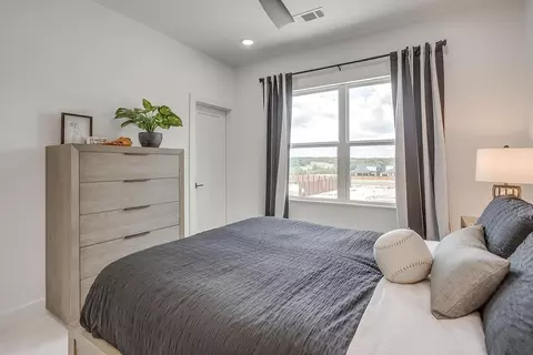 Bedroom - 101 Lantern Ridge Dr, Aledo, TX 76008 photo 12 of 15