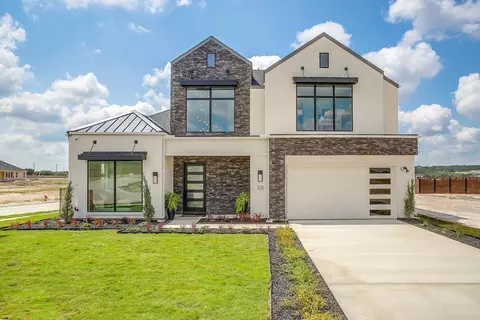 Exterior - 101 Lantern Ridge Dr, Aledo, TX 76008 photo 4 of 13