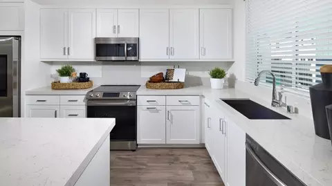 Kitchen - 865 Cheyne Loop UNIT 2, Chula Vista, CA 91911 photo 4 of 8
