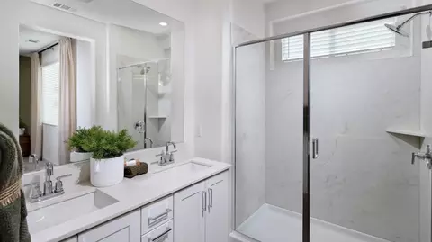 Bath - 865 Cheyne Loop UNIT 2, Chula Vista, CA 91911 photo 1 of 5