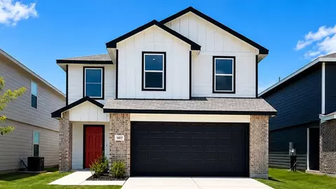 1417 Sequoia Park, Adkins, TX 78101