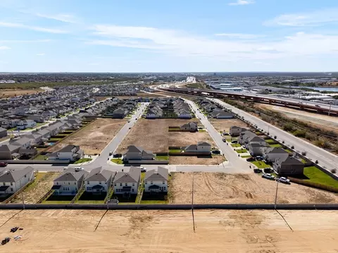 View/Area - 2102 Sambar Loop, Laredo, TX 78045 photo 14 of 15