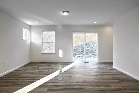 Living - By Appointment Only, Codorus, PA 17362 photo 2 of 7
