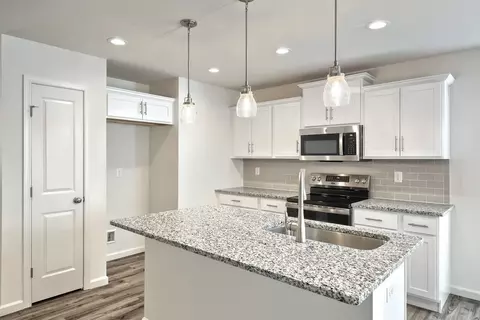 Kitchen - 6320 Liam Dr, Spring Grove, PA 17362 photo 2 of 7