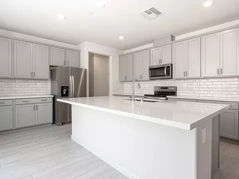 1416 Monkton Way, Sacramento, CA 95835