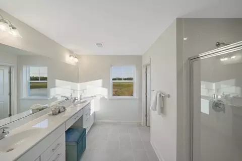 Bath - 988 Brookfield Dr, Dover, DE 19901 photo 2 of 10
