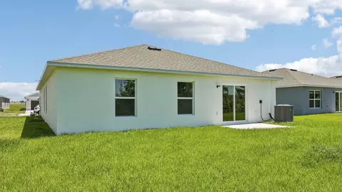 Exterior - 17943 Wheat Stack Ct, Parrish, FL 34219 photo 6 of 15