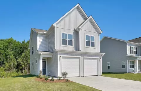 Exterior - 502 Midsummer St, Aberdeen, NC 28315 photo 6 of 11