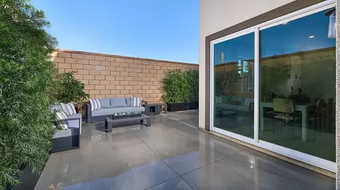 16556 Forest Ln, Fontana, CA 92336