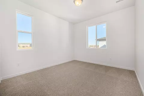 Bedroom - 2631 E 102nd Pl, Thornton, CO 80229 photo 7 of 10