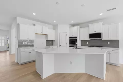 Kitchen - 5476 Redbud Rd, Lancaster, SC 29720 photo 1 of 6
