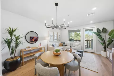 Dining - 2101 Willow Oak Ln, Pleasanton, CA 94566 photo 1 of 2