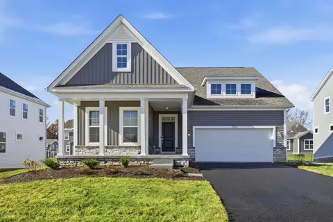 Exterior - 425 Pinehurst Dr, Commerical Point, OH 43116 photo 13 of 14